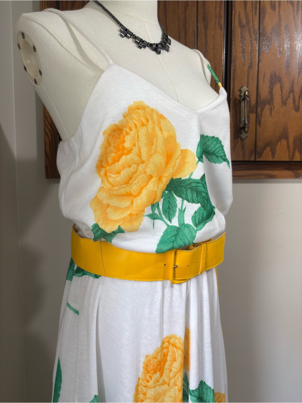 J. Ellis Vintage White Maxi Dress with Yellow Floral Print and Belt Size 10 - Picture 4 of 14